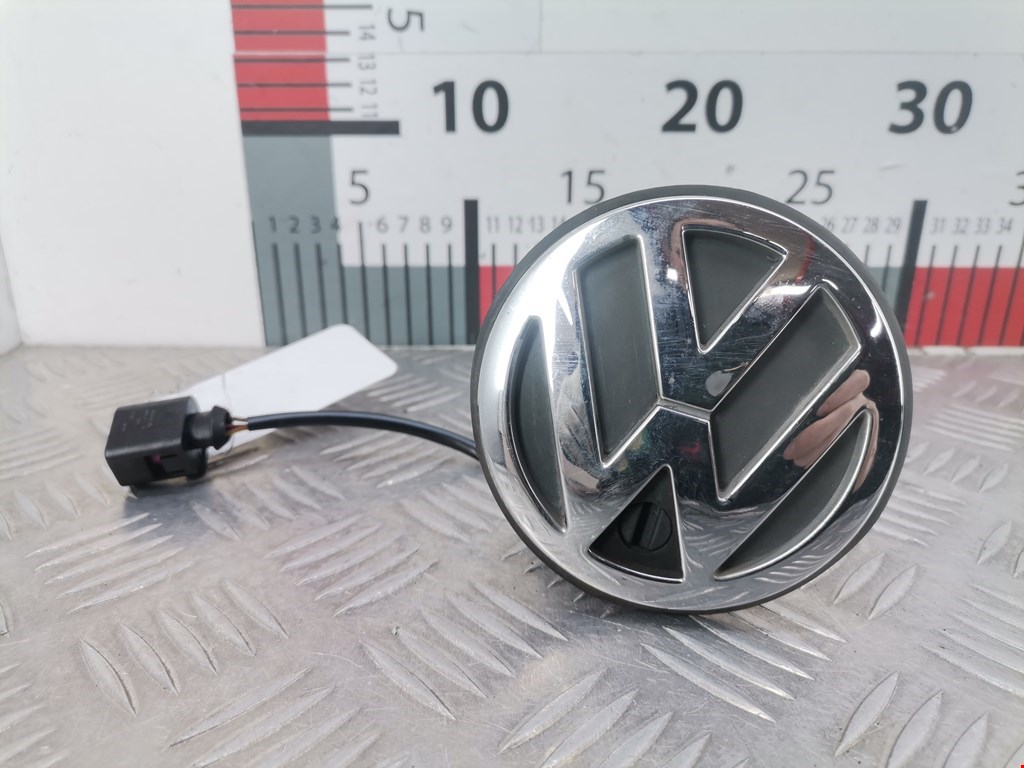 Эмблема (значок) Volkswagen Bora купить в России