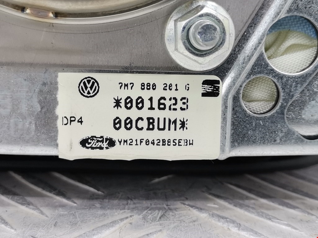 Подушка безопасности в рулевое колесо Seat Alhambra купить в Беларуси