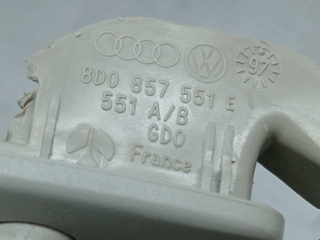 Козырек солнцезащитный Audi A4 B5 купить в России