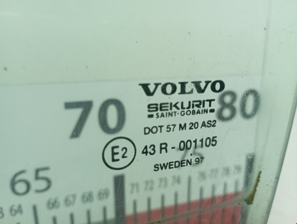 Стекло двери задней левой Volvo S70 V70 1 купить в Беларуси