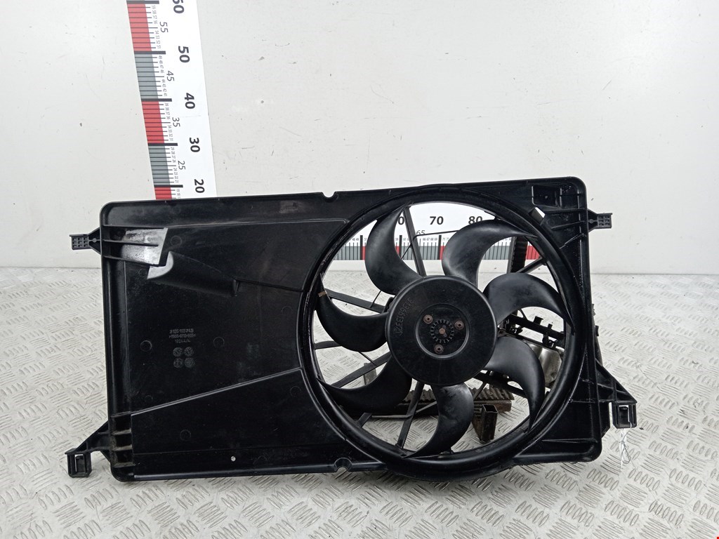 Вентилятор радиатора основного Ford Focus 2