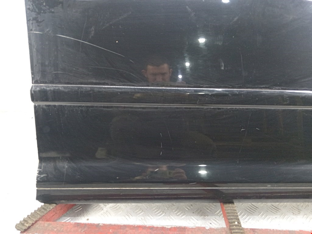 Дверь передняя правая Audi A4 B7 купить в России