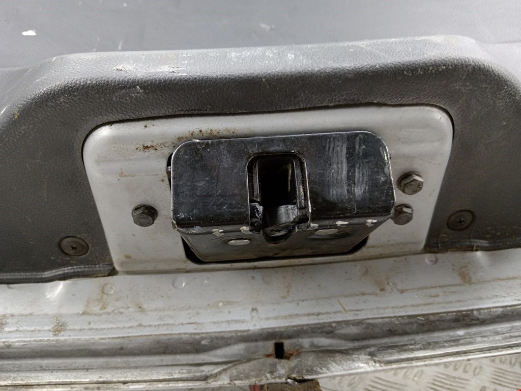 Крышка (дверь) багажника Opel Antara (L07) купить в России