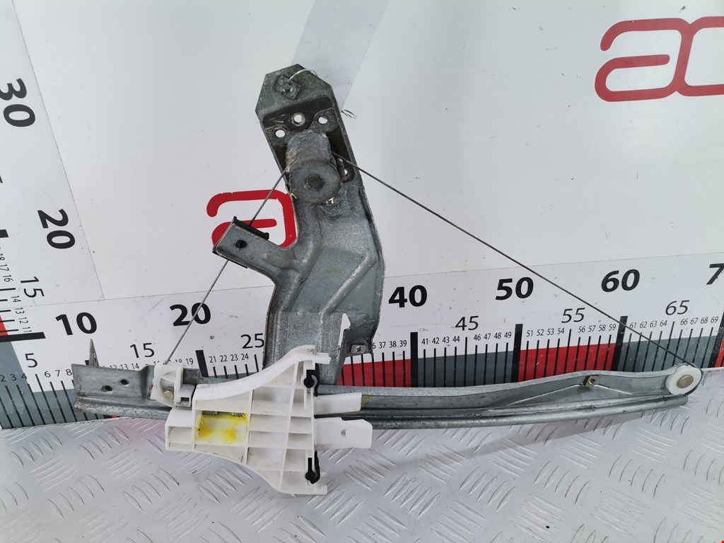 Стеклоподъемник механический двери задней левой Ford Mondeo 3 купить в России