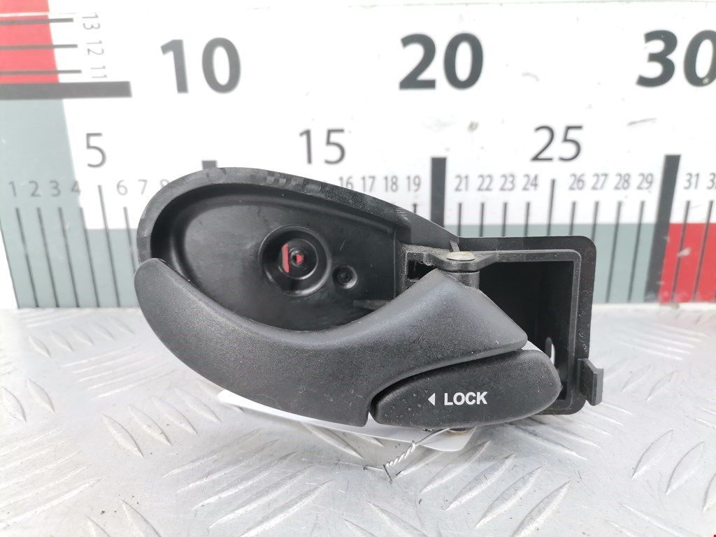 Ручка двери внутренняя передняя правая Ford Focus 1