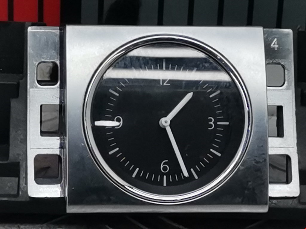 Часы Volkswagen Passat 7 купить в России