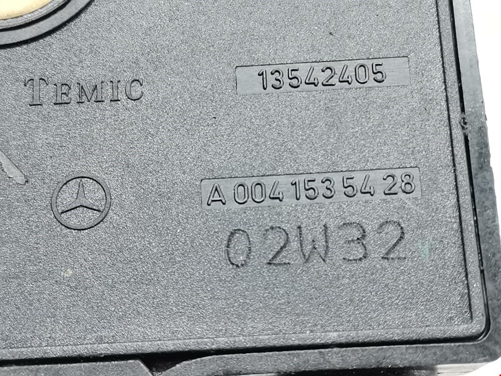 Датчик уровня масла Mercedes A-Class (W168) купить в Беларуси