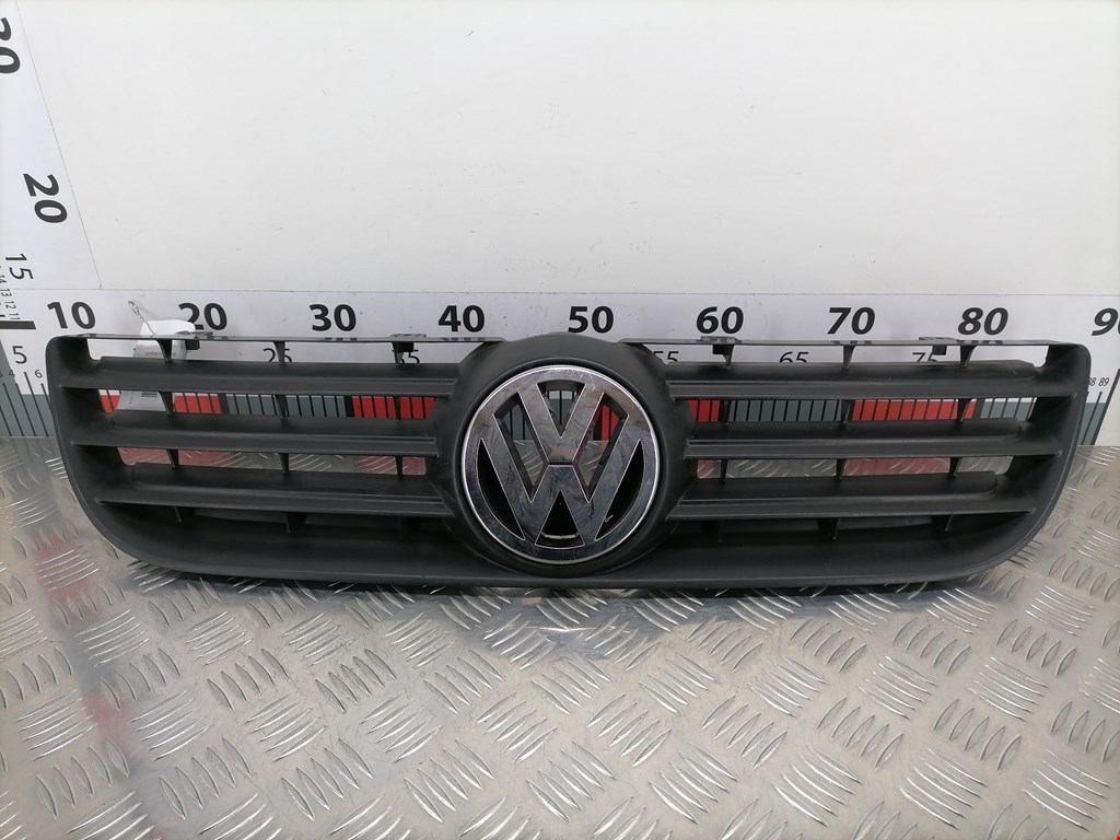 Решетка радиатора Volkswagen Polo 4