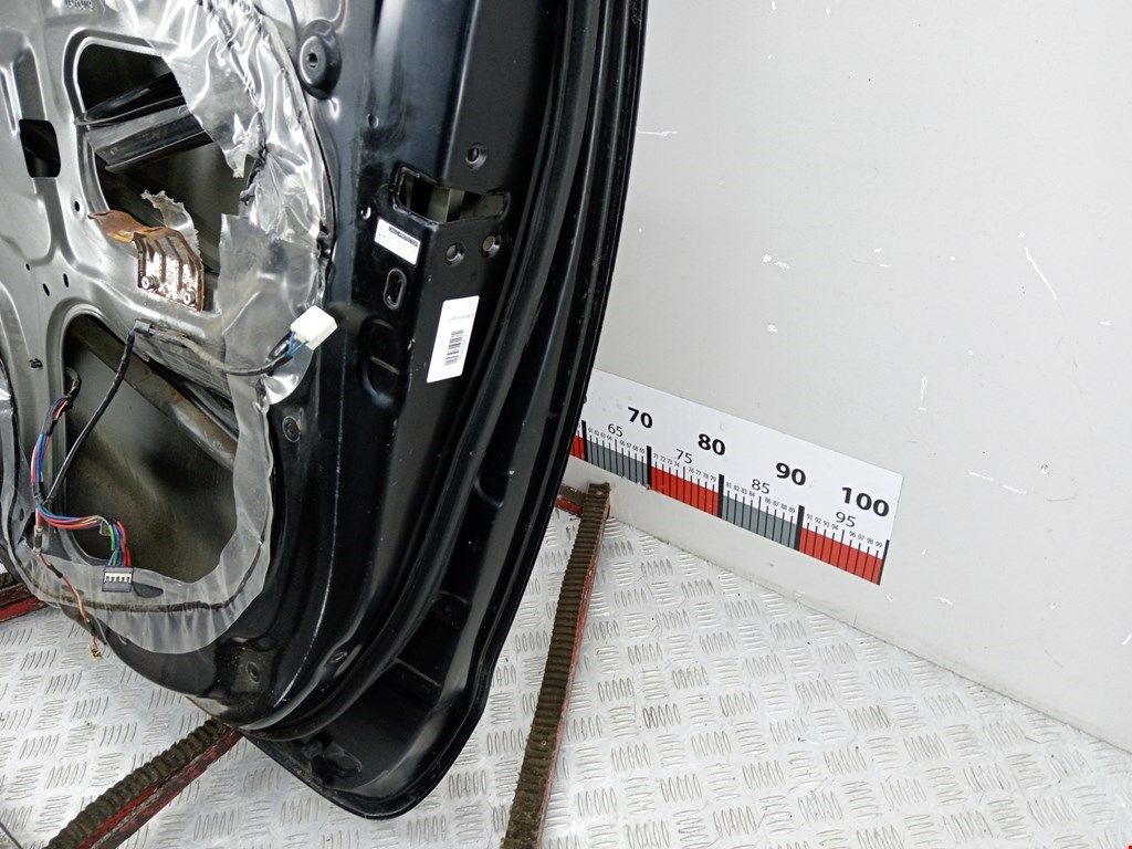 Дверь задняя правая Toyota Hilux 7 купить в Беларуси