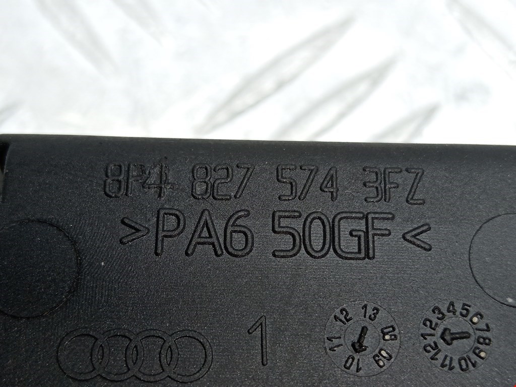 Ручка крышки багажника Audi A3 8P купить в России