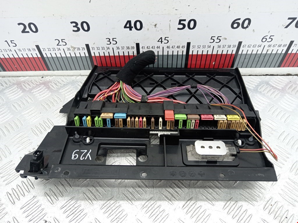 Блок предохранителей BMW 5-Series (E39) купить в России