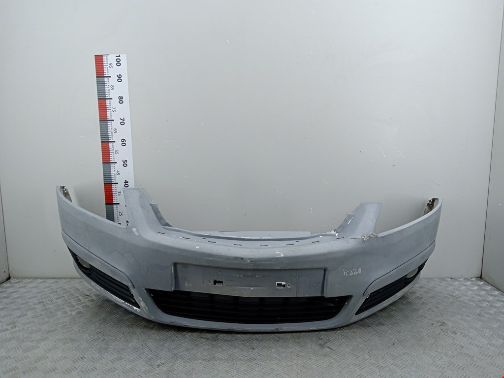 Решетка (заглушка) в бампер центральная Opel Zafira B купить в России