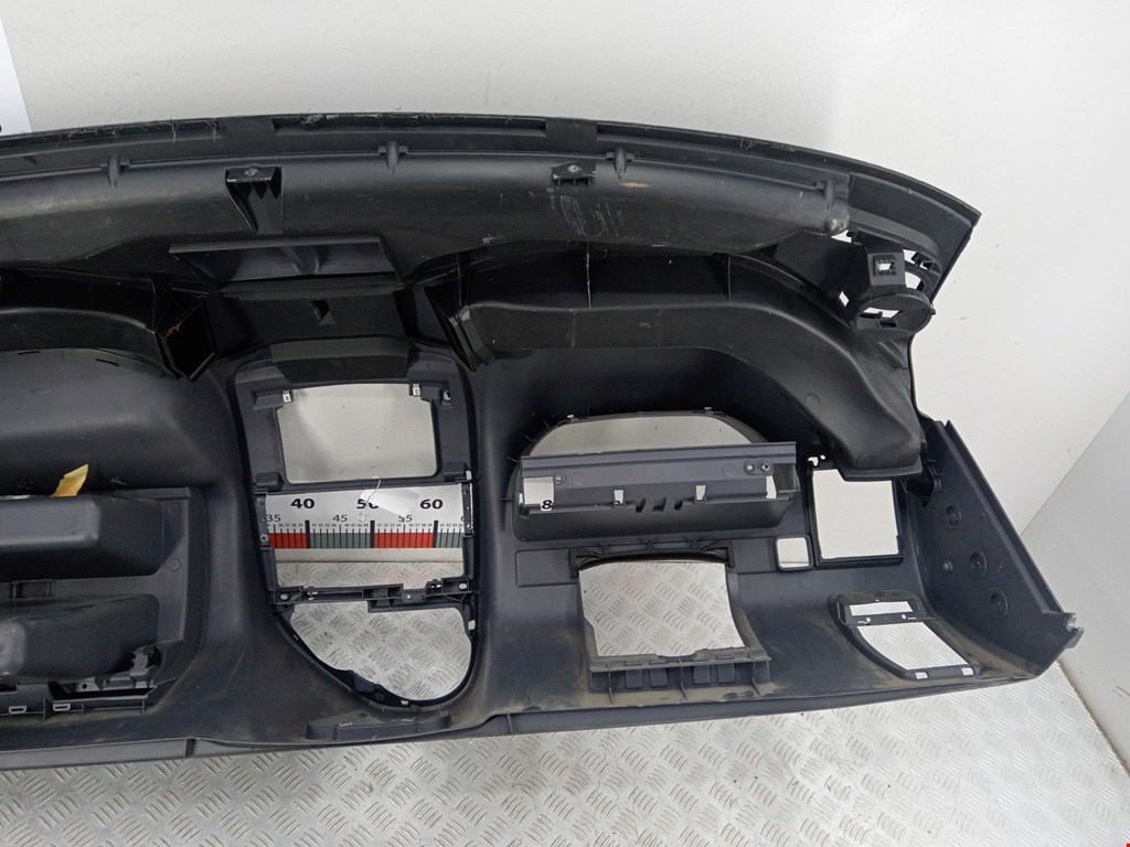 Торпедо (панель передняя) Mercedes Vito (W638) купить в России