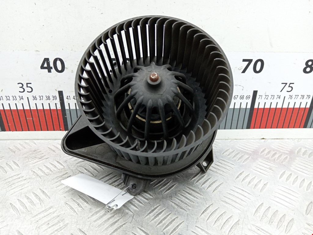 Моторчик печки (вентилятор отопителя) Fiat Punto 2 (188) купить в России