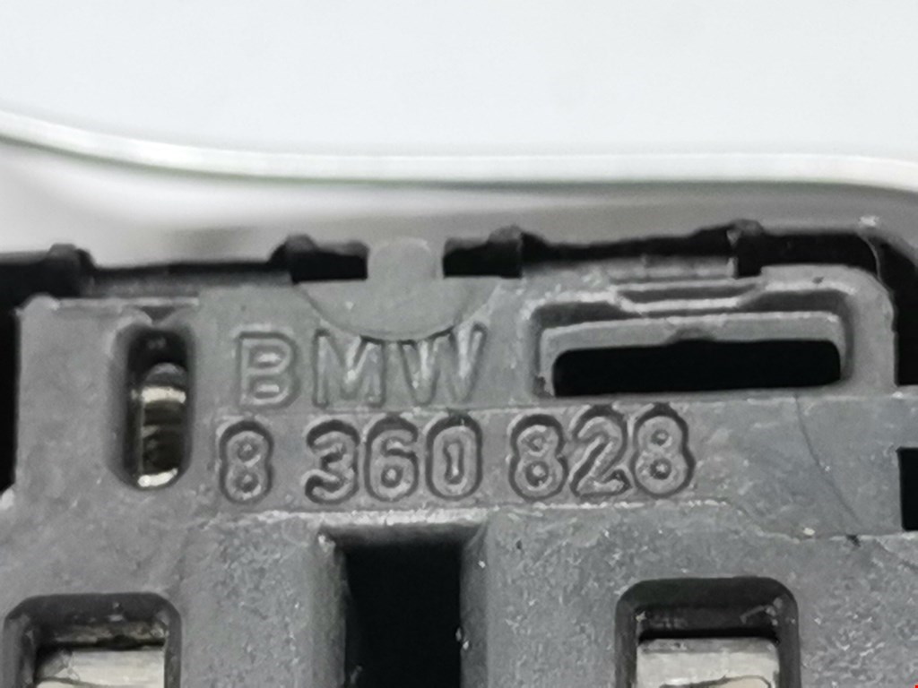 Кнопка центрального замка BMW 5-Series (E39) купить в России