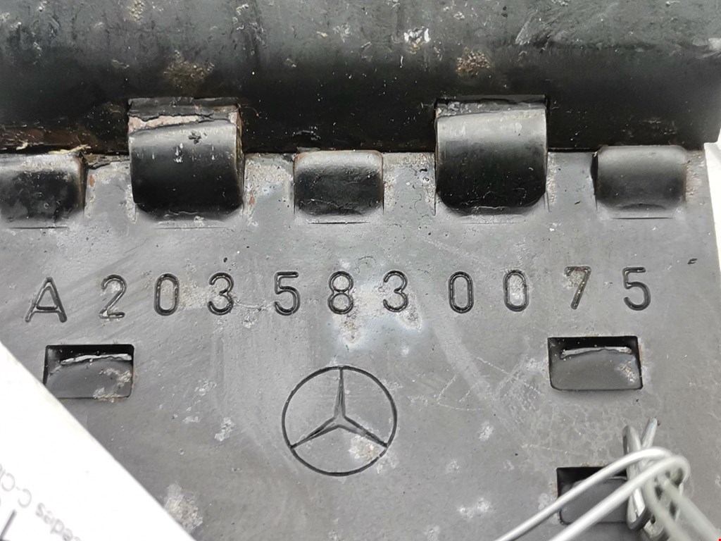 Упор противооткатный Mercedes C-Class (W203) купить в Беларуси