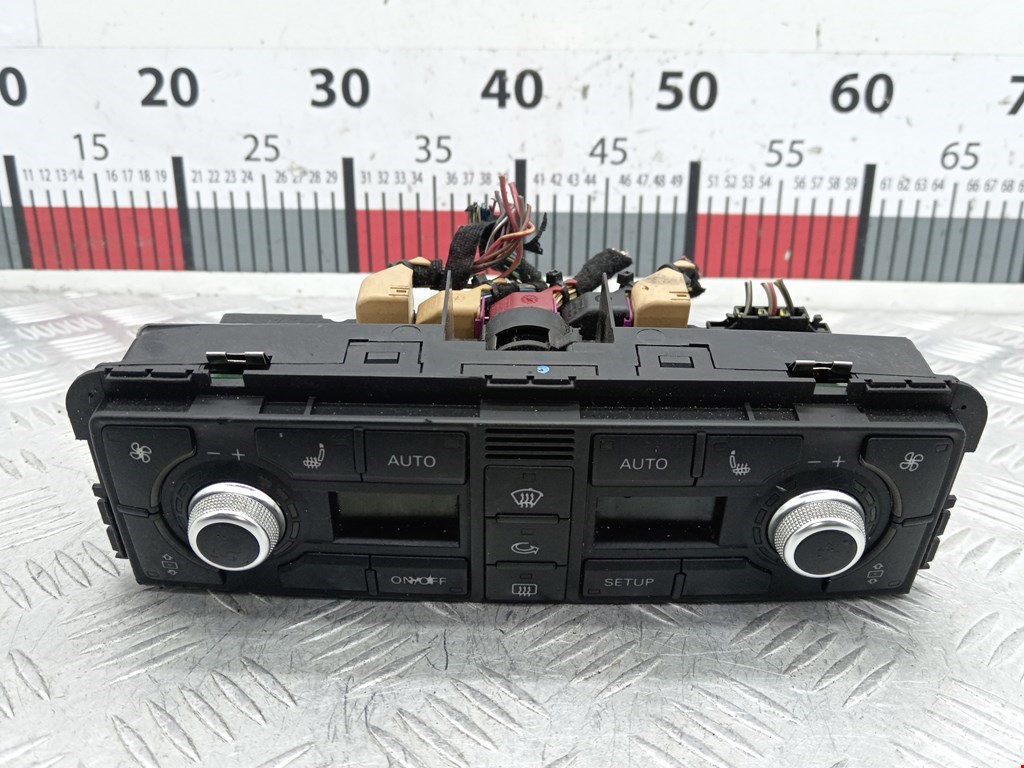 Переключатель отопителя (печки) Audi A8 D3