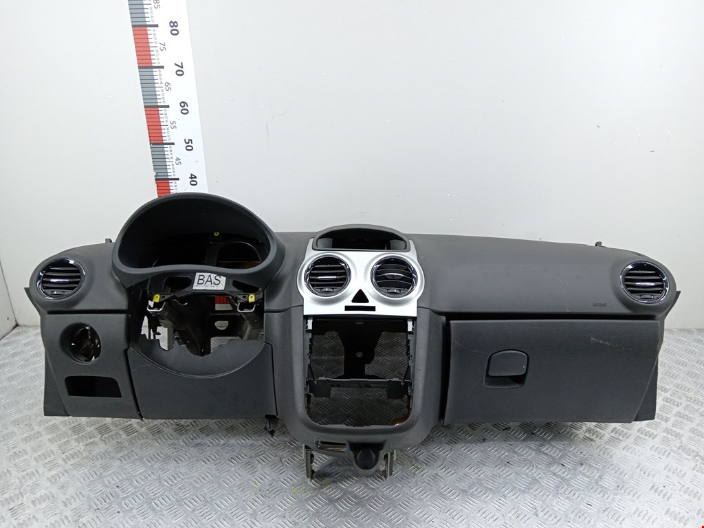 Торпедо (панель передняя) Opel Corsa D купить в России