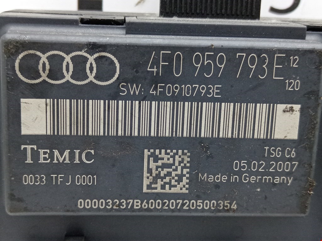 Блок управления двери Audi A6 C6 купить в России