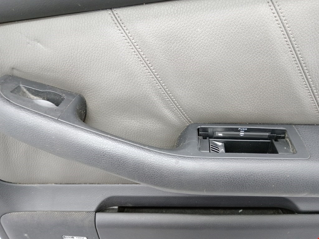 Обшивка (карта) двери задней правой Audi A6 C5 купить в России