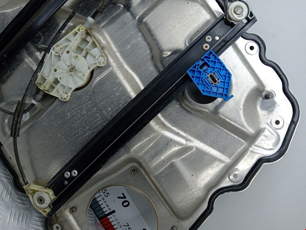 Стеклоподъемник электрический двери задней правой Audi A8 D3 купить в Беларуси