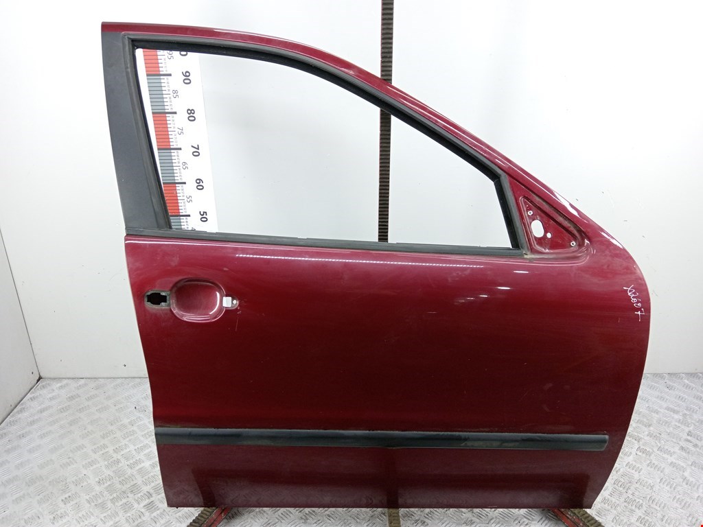 Дверь передняя правая Seat Toledo 2