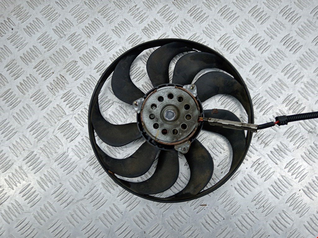 Вентилятор радиатора кондиционера Skoda Fabia 1 купить в Беларуси
