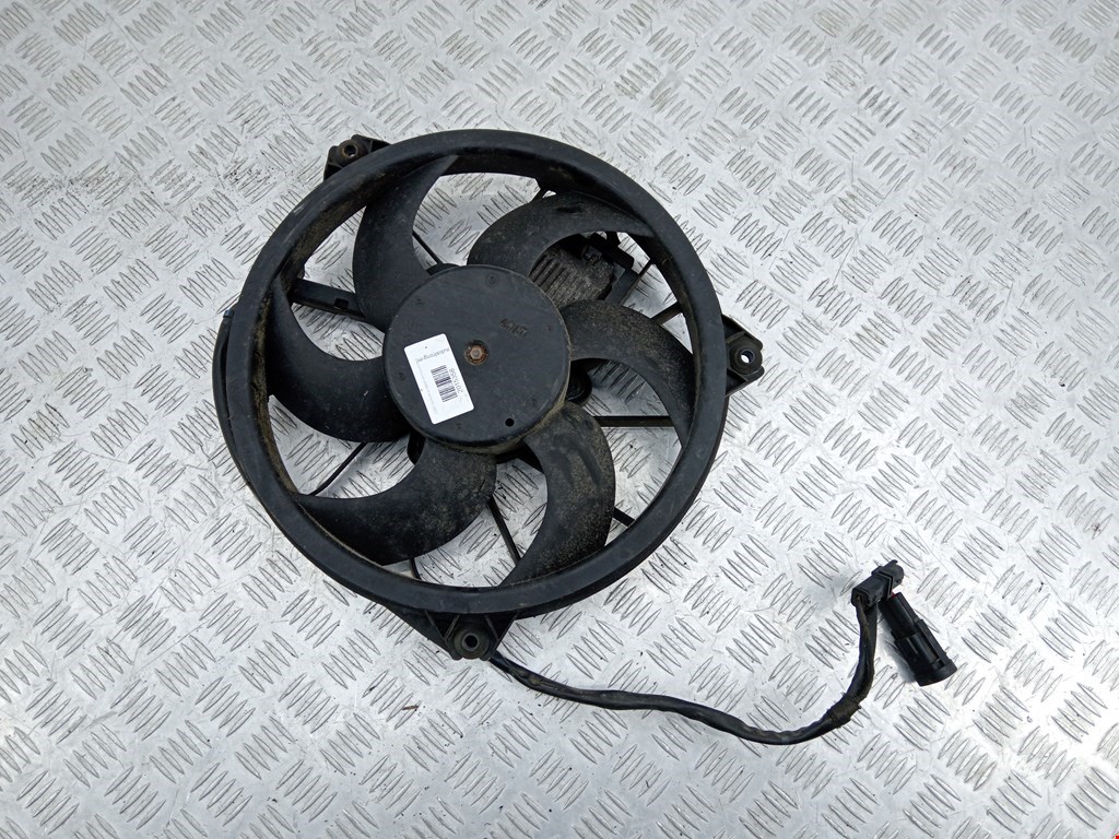 Вентилятор радиатора кондиционера Peugeot 407 купить в Беларуси