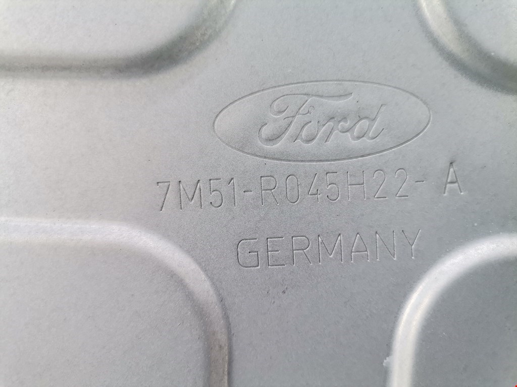 Стеклоподъемник электрический двери задней правой Ford Kuga 1 купить в России