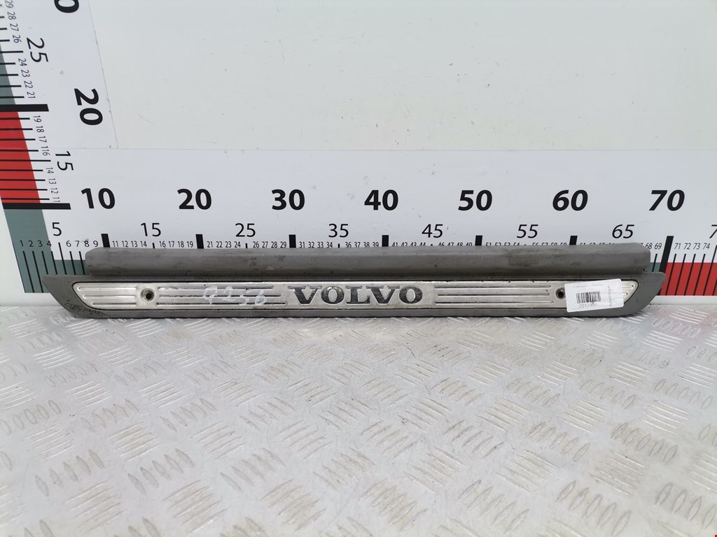 Накладка порога (внутренняя) Volvo S40 V40 1 купить в Беларуси