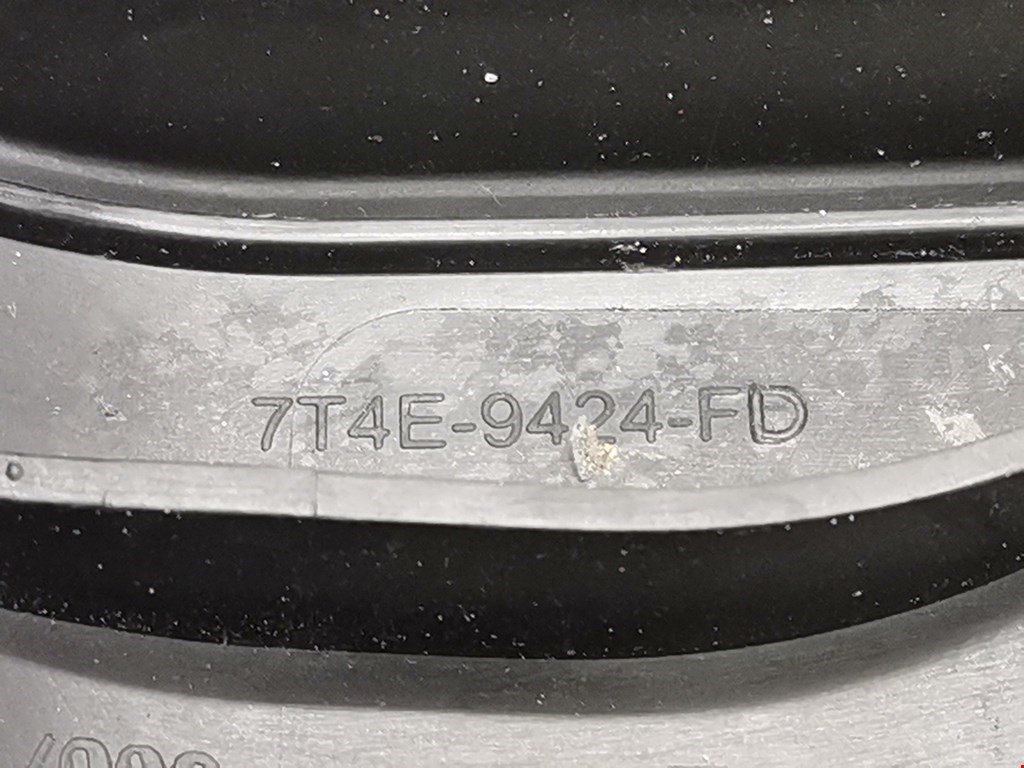 Коллектор впускной Ford Edge 1 купить в России