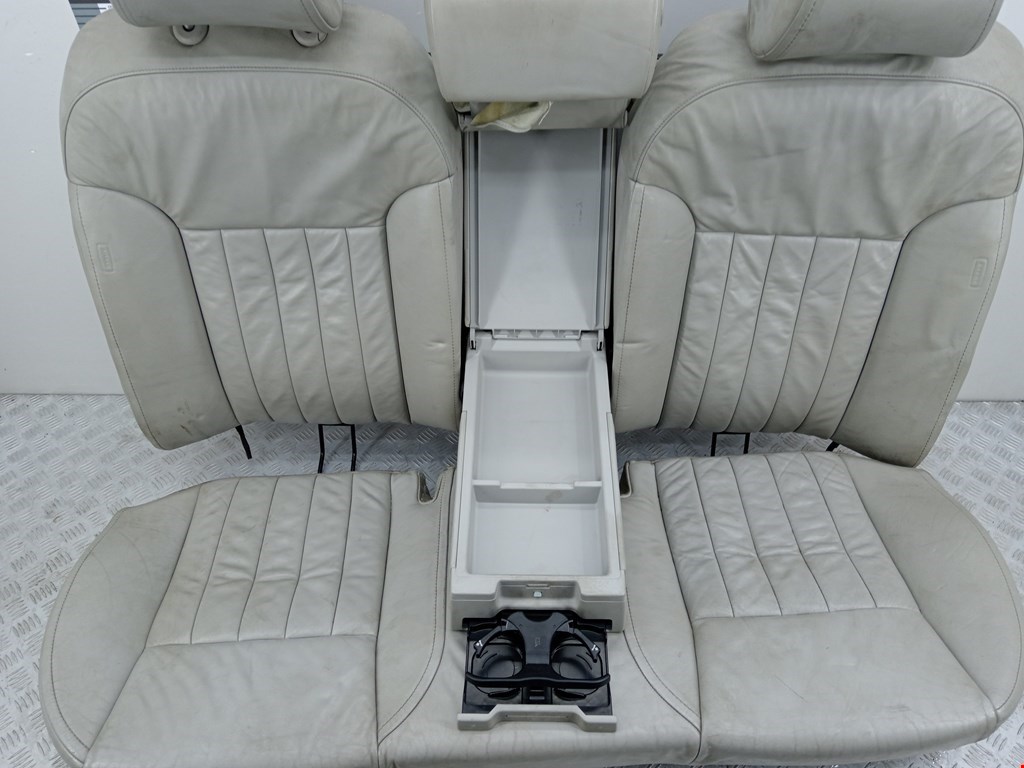 Салон (сидения) комплект Audi A8 D3 купить в Беларуси