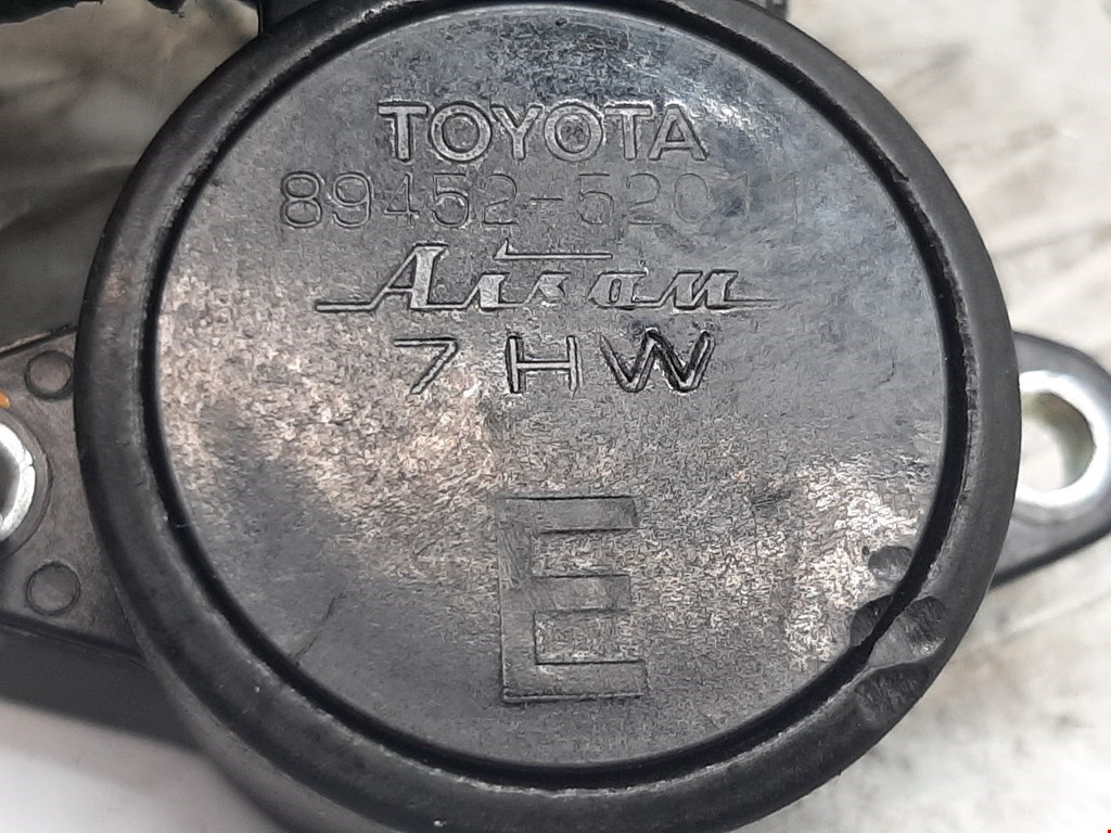 Датчик положения дроссельной заслонки Toyota Aygo 1 купить в России