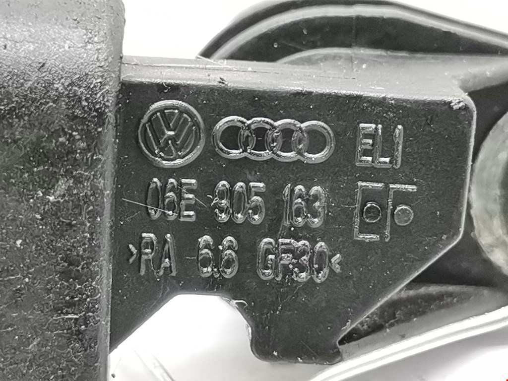 Датчик распредвала Audi A6 C6 купить в России