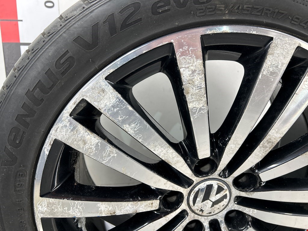 Диск колесный легкосплавный (литой) Volkswagen Passat 7 купить в России