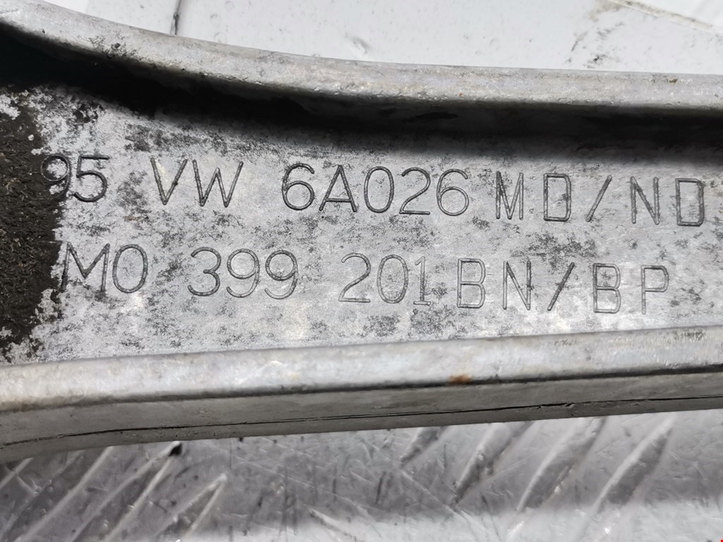 Подушка (опора) крепления двигателя Volkswagen Sharan 1 купить в Беларуси