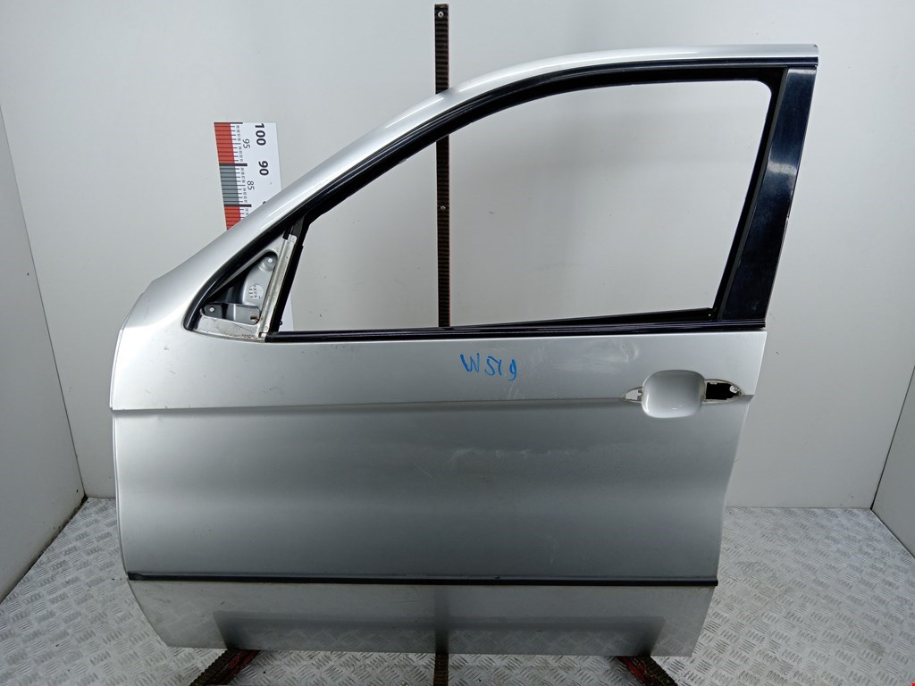 Накладка декоративная (молдинг) стекла двери передней левой наружная  BMW X5 (E53) купить в Беларуси