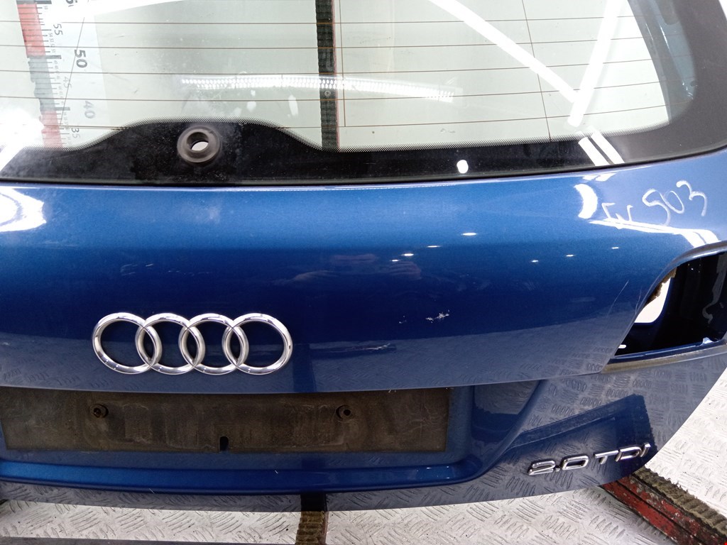 Крышка (дверь) багажника Audi A3 8P купить в России