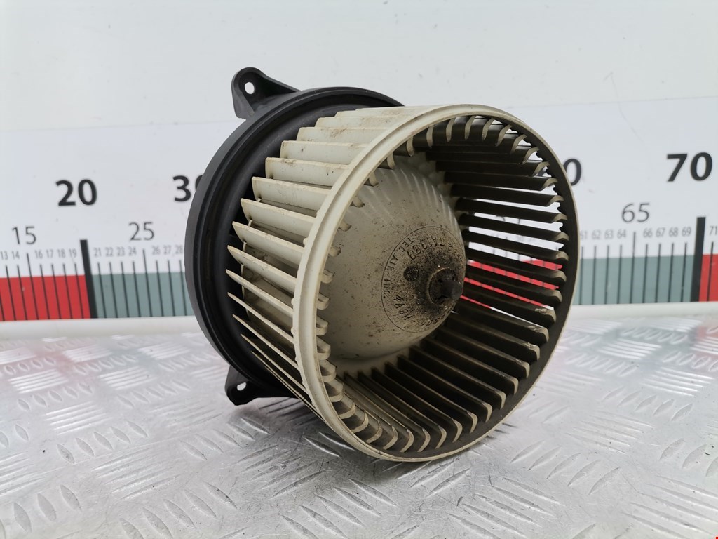 Моторчик печки (вентилятор отопителя) Nissan Pathfinder (R51) купить в России