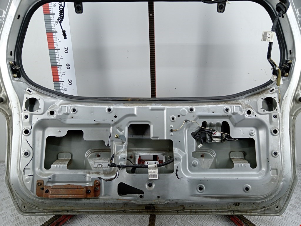 Крышка (дверь) багажника Nissan Pathfinder (R51) купить в России
