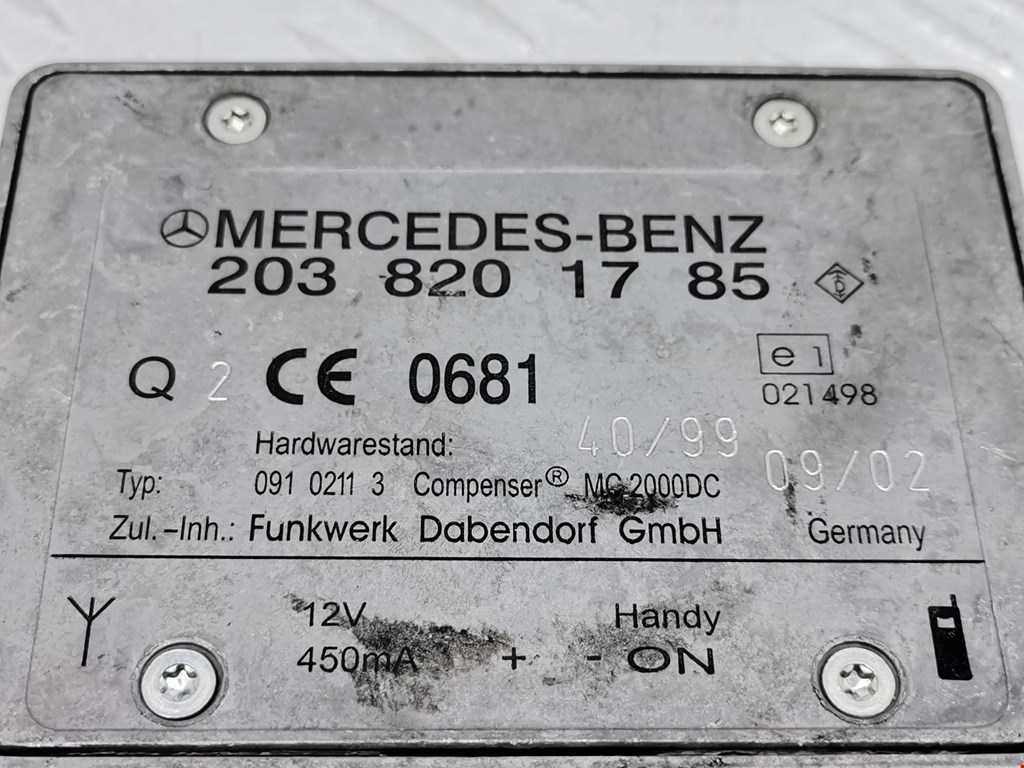 Усилитель антенны Mercedes ML-Class (W163) купить в России