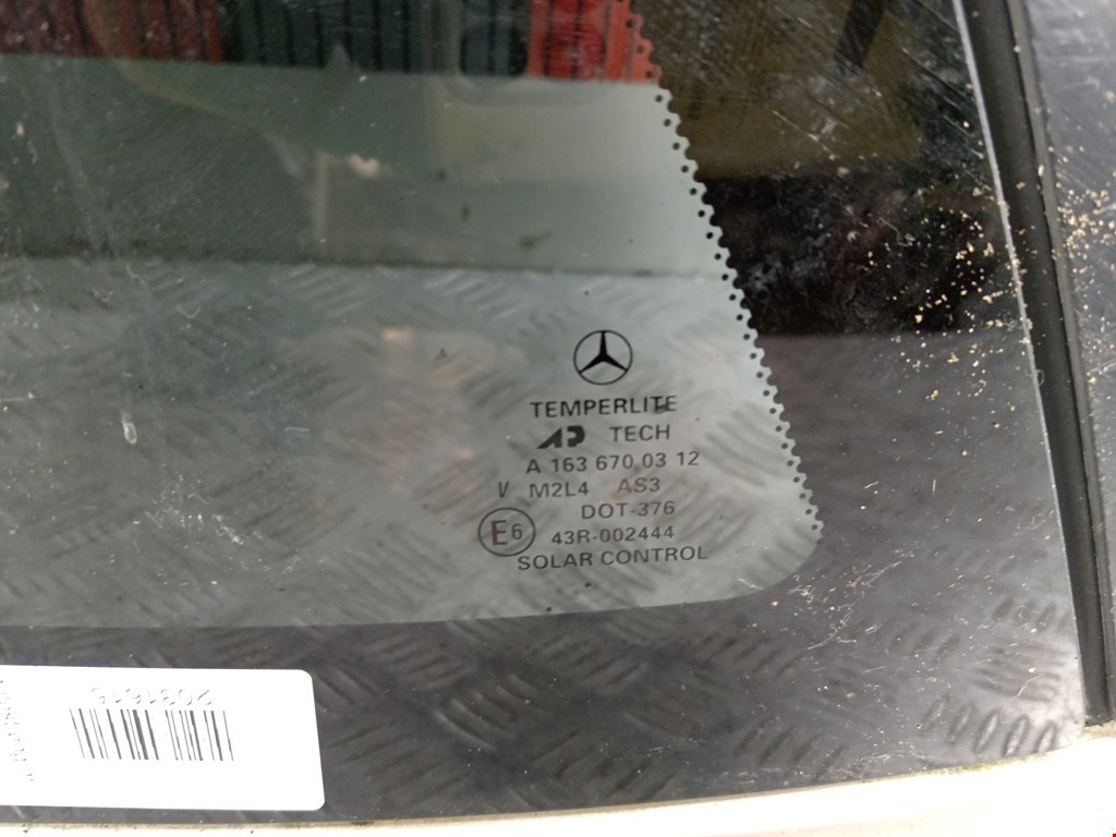 Стекло кузовное заднее левое Mercedes ML-Class (W163) купить в Беларуси