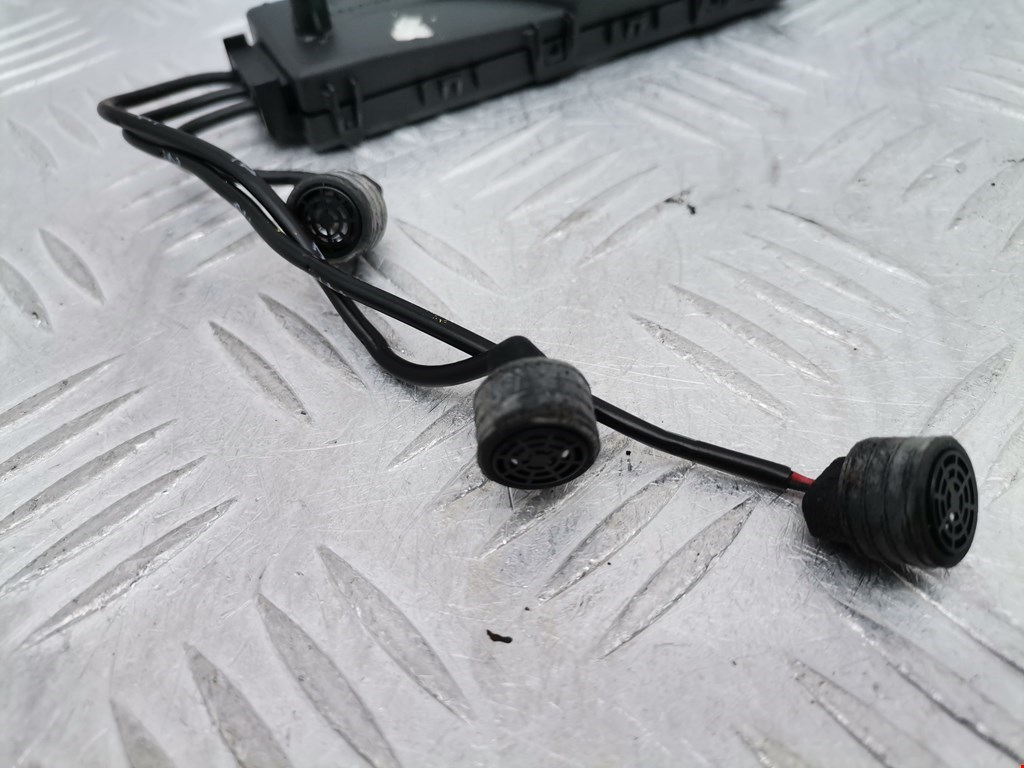 Микрофон громкой связи Skoda Octavia 1Z купить в России