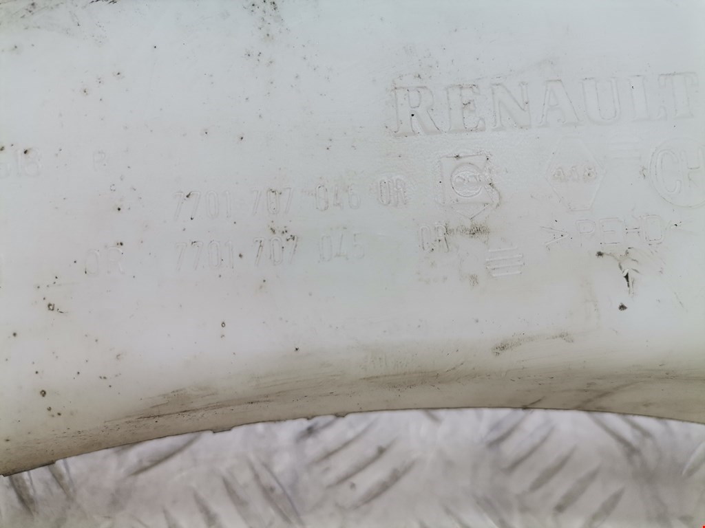 Бачок омывателя Renault Megane 1 купить в Беларуси