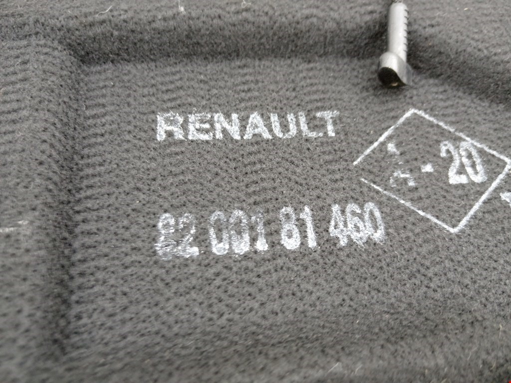 Шторка (полка) багажника Renault Megane 1 купить в Беларуси