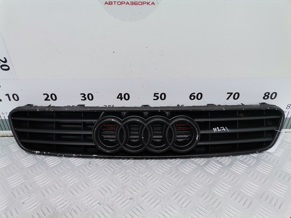Решетка радиатора Audi A3 8L купить в Беларуси