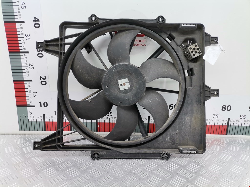 Вентилятор радиатора основного Renault Clio 2