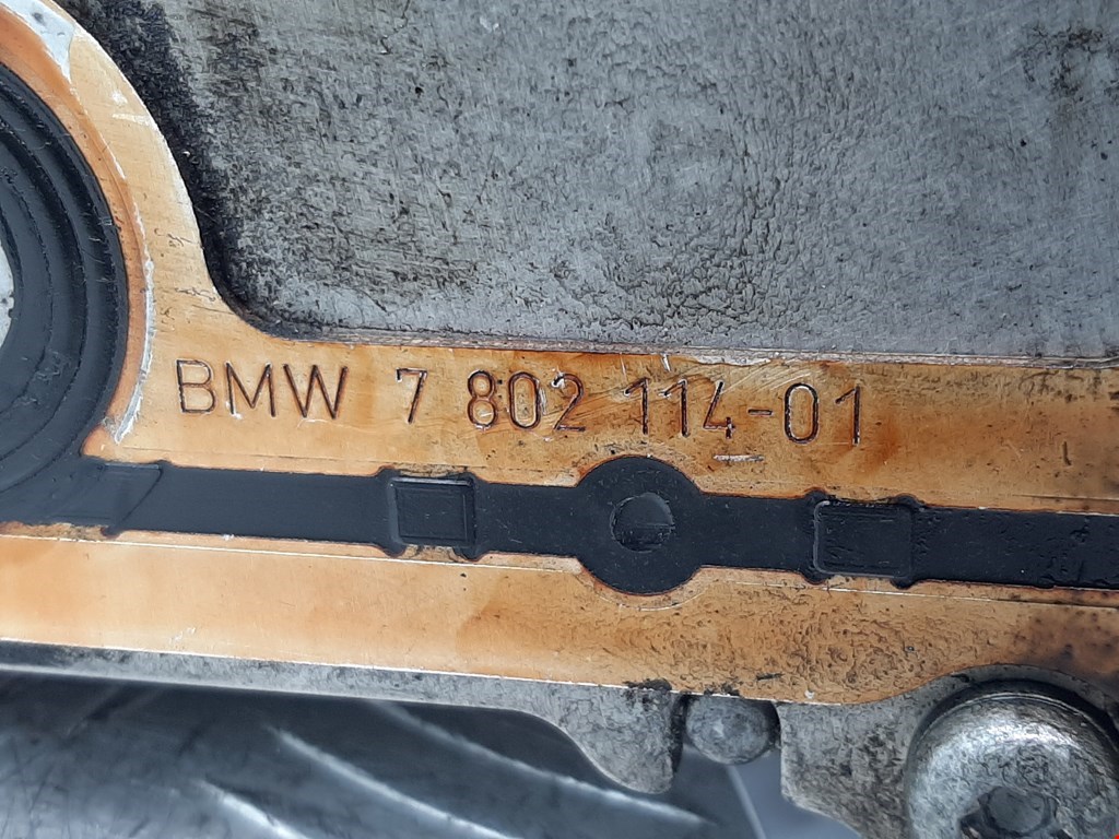 Корпус масляного фильтра BMW 3-Series (E90/E91/E92/E93) купить в России