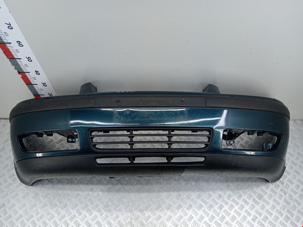 Бампер передний Volkswagen Bora