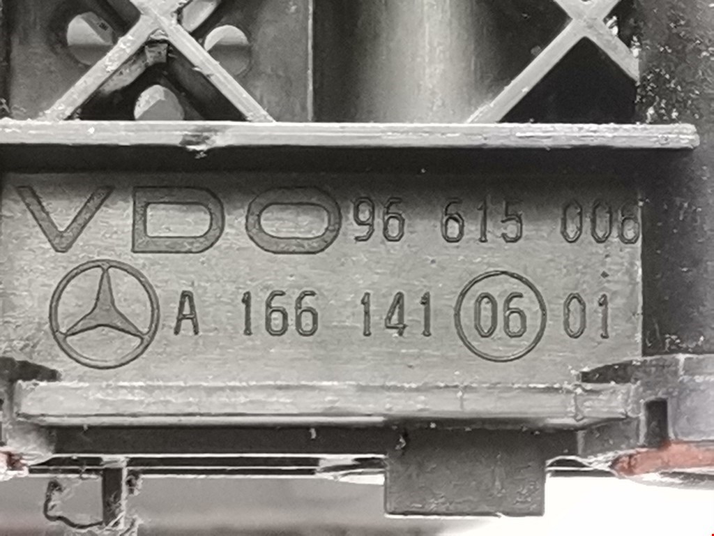 Коллектор впускной Mercedes A-Class (W168) купить в России